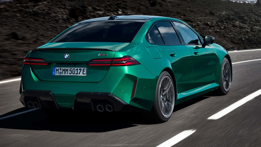 Novi BMW M5 je plug-in hibrid sa 727 konja! FOTO