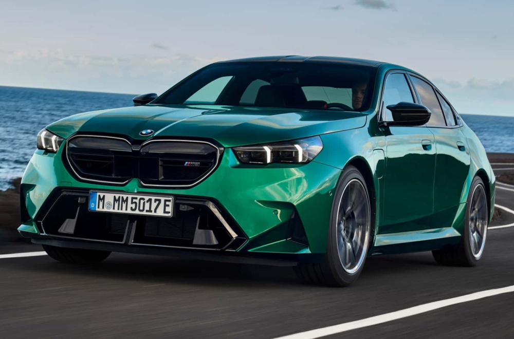 Novi BMW M5 je plug-in hibrid sa 727 "konja""! FOTO