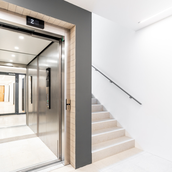 Stanarska sloga ponovo u prvom planu: Još jedna zgrada dobija lift