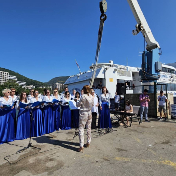 U Budvi ispisana istorija: Brodska linija do Dubrovnika počela sa radom, evo koje su cene FOTO