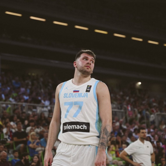 Kreće borba za OI: Svet se nada finalu Adetokumbo – Dončić