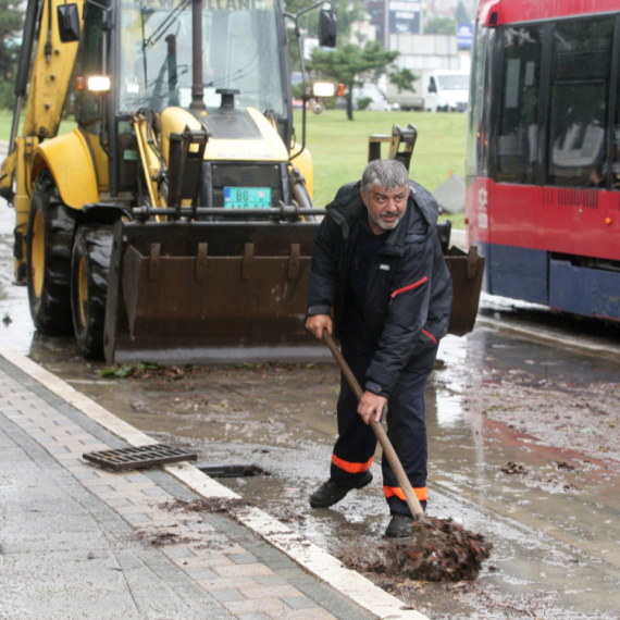Srbija se bori protiv velike kiše: RHMZ objavio kada prestaje da pada VIDEO