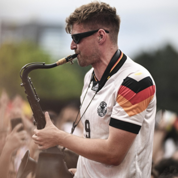 On je totalni hit na EURO: "Dovedite ga na finale" VIDEO