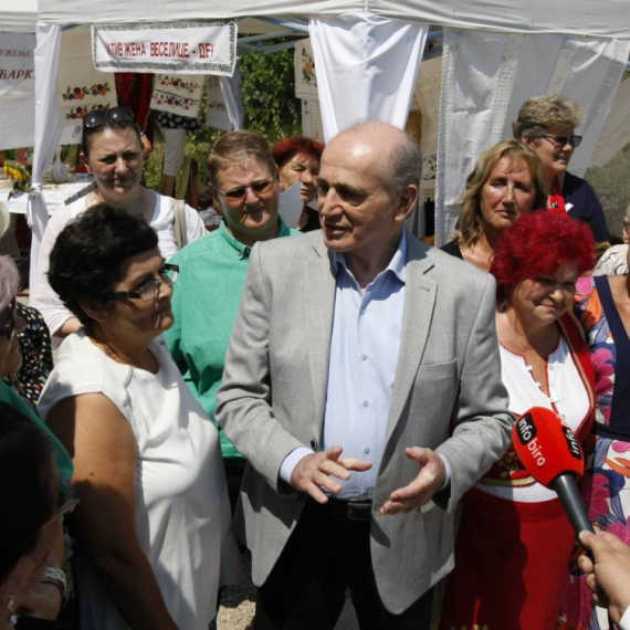 Krkobabić: Miholjski susreti prkose i letnjim vrućinama FOTO