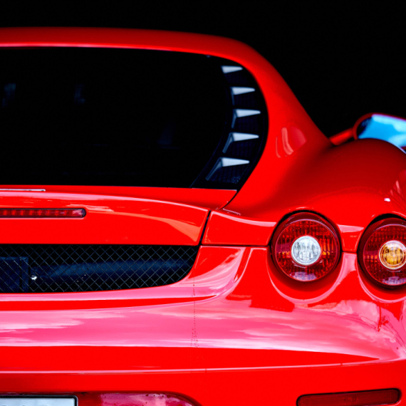 Evo kad stiže prvi električni Ferrari VIDEO