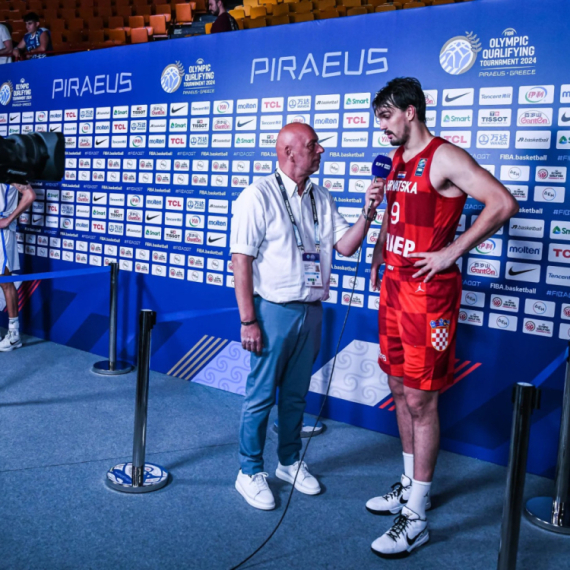 Otac Darija Šarića ljut: "Nemojte ga braniti... Šta da je bio nož?"