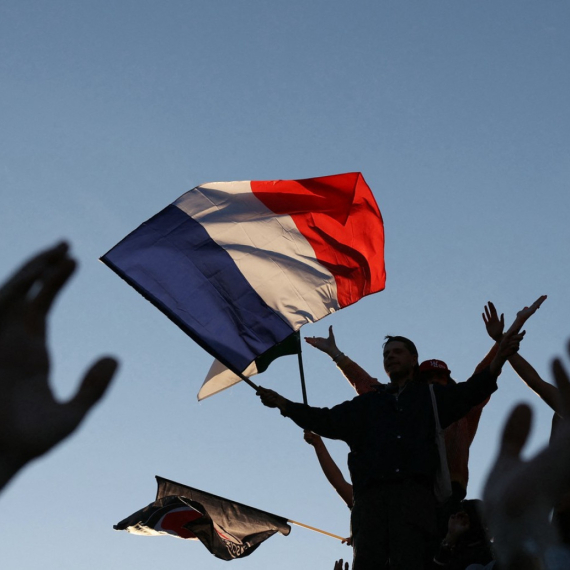 Elections in France: First estimates of the results are coming; "Macron must acknowledge defeat" PHOTO