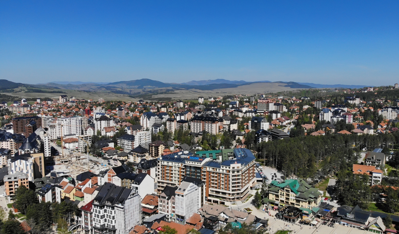 Sezonci povećali potražnju za smeštajem: Šta se traži i kolike su kirije