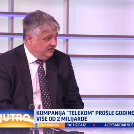 Lučić: Građani Srbije daju preko 500 miliona više Telekomu Srbija VIDEO