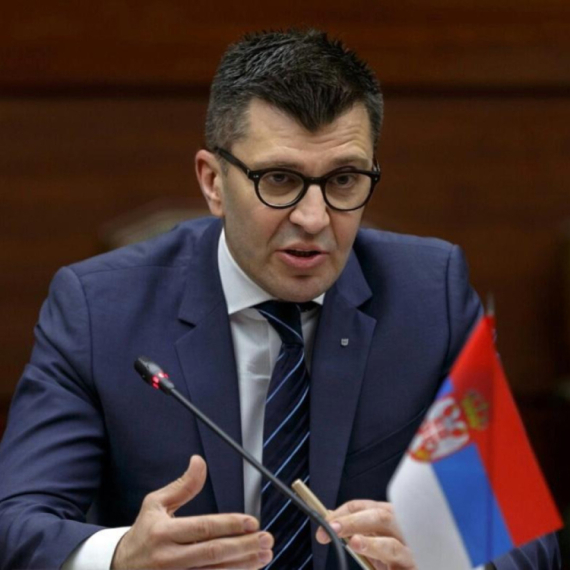 Zoran Đorđević: "Između nije pravac"
