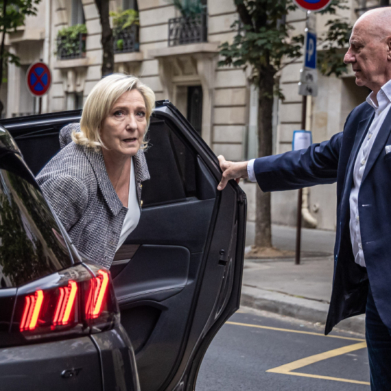 Veliki udarac za Marin Le Pen