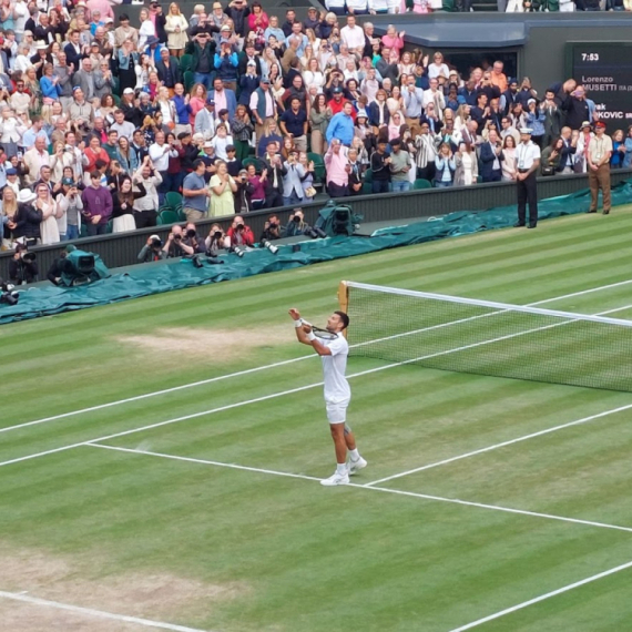 Novak "played the violin" again – he also had a message for the audience VIDEO