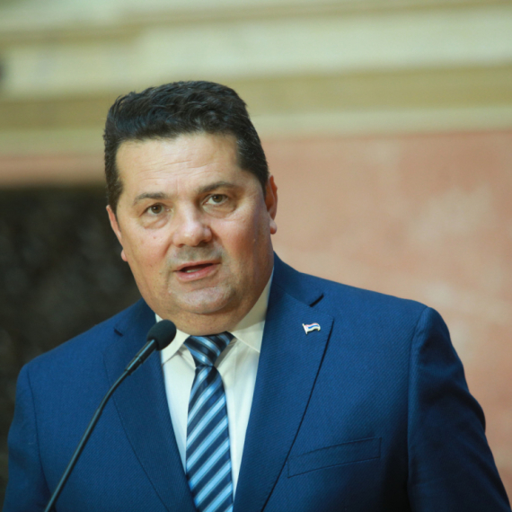 Stevandić čestitao Vučiću i Vučeviću izbornu pobedu SNS-a