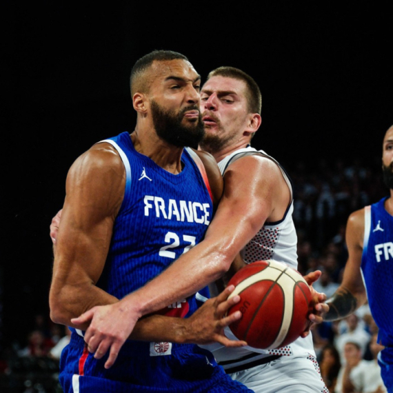 Jokić dominirao, pa isključen – Srbija razbila Francusku VIDEO