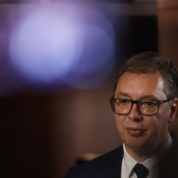 Sarajevo nastavlja huškačku kampanju laži: "Vučić i Srbija zlo, spremaju novi genocid, nema pomirenja" VIDEO