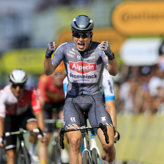 Filipsen pobednik prve etape Vuelte