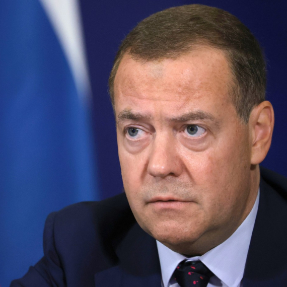 "Francuska nema predsednika, već advokata Kijeva"
