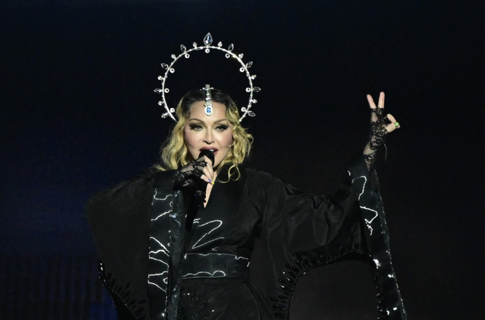 Šok vesti iz Vatikana: Novi papa je u srodstvu sa Madonom i Džastinom Biberom