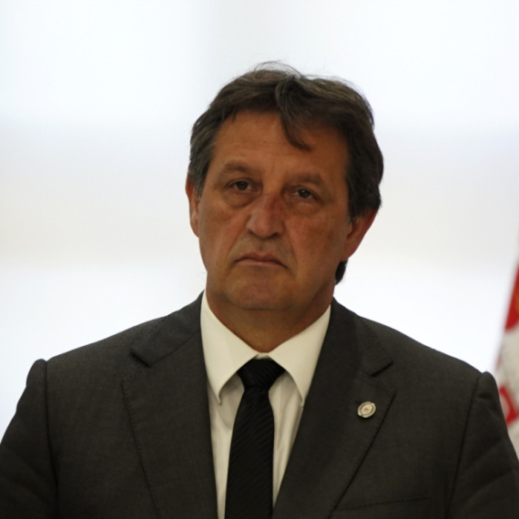 Gašić: "Akcijom u Kanjiži sprečeni pokušaji ugrožavanja srpske krizne infrastrukture"