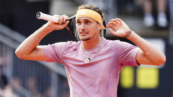 Zverev preko Džanga do polufinala VIDEO