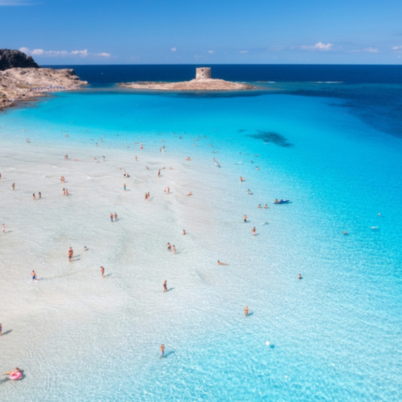 Popularno ostrvo uvodi naplatu ulaska na plaže: Unapred morate rezervisati mesto, a evo kako sve funkcioniše