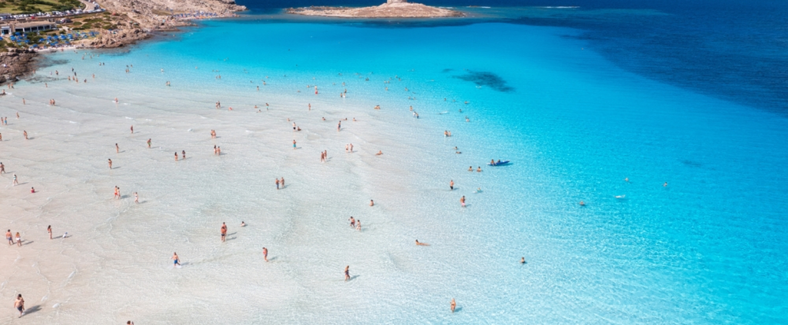 Popularno ostrvo uvodi naplatu ulaska na plaže: Unapred morate rezervisati mesto, a evo kako sve funkcioniše