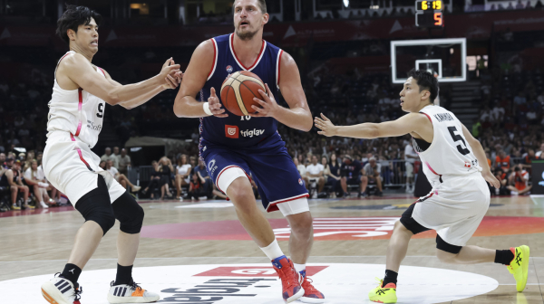 Srbija "stotkom" razbila raspucani Japan – dominirali Jokić i Bogdanović