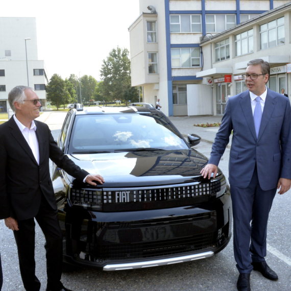 Vučić in Kragujevac: Dreams fulfilled, 2,000 people will work here VIDEO