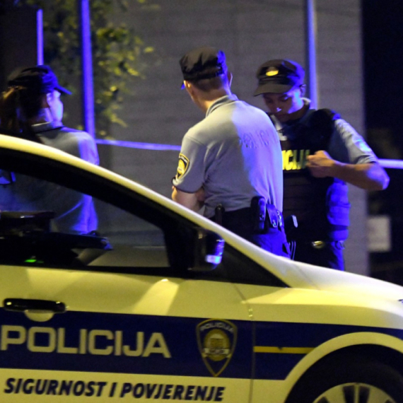 Užas u Vukovaru: Dete se utopilo u bazenu