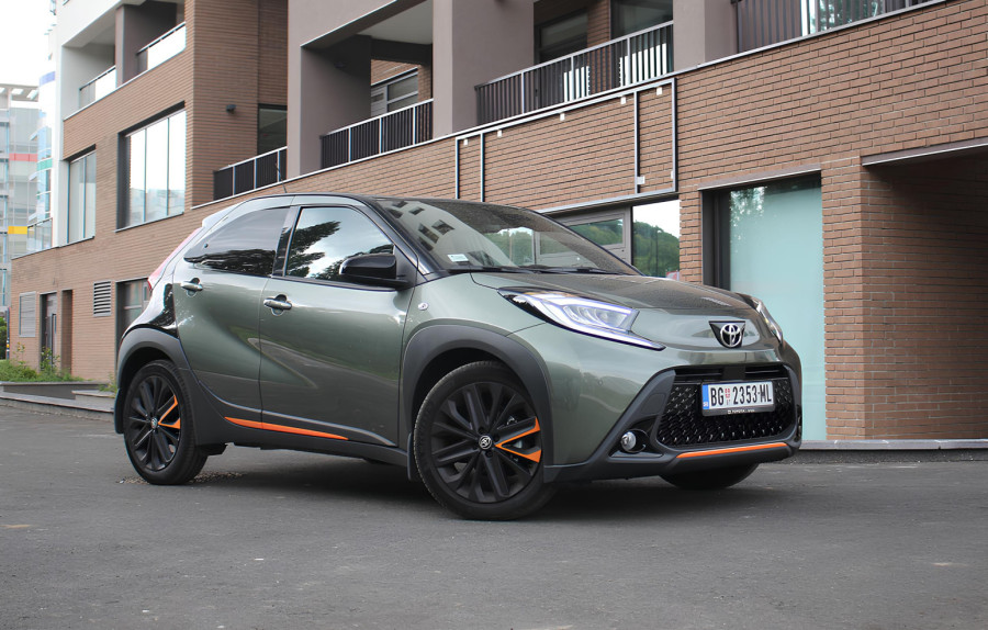 Toyota ne odustaje: Razvija nove benzince