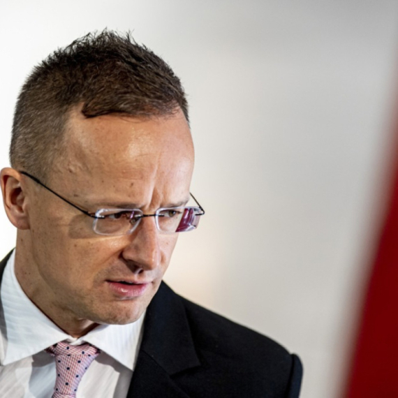 Sijarto: "Evropa da prestane da igra kako Zelenski svira i ukine sankcije Rusiji"
