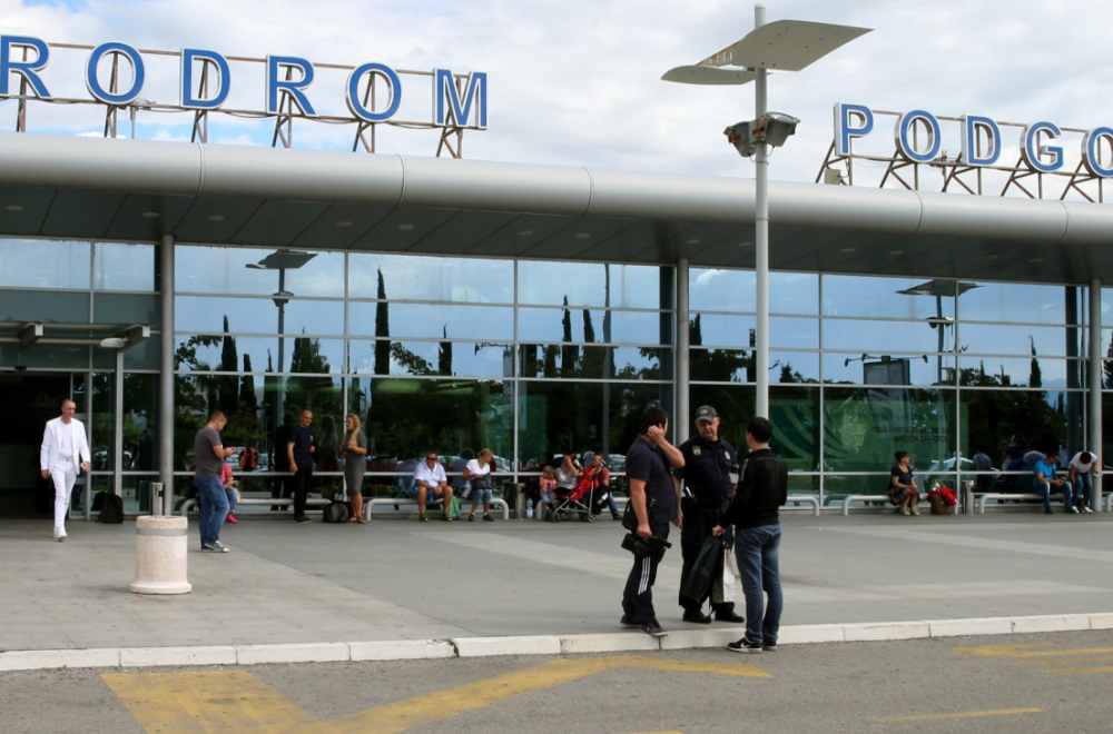 Evo kako je Srbija ustupila Crnoj Gori aerodrome u Tivtu i Podgorici