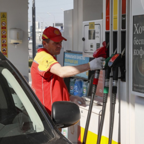 Prodaje se Lukoil