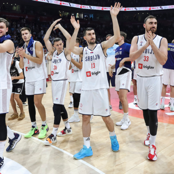 Samo trojica srpskih košarkaša na otvaranju OI