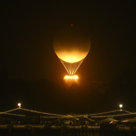 Spectacle on the Seine - the 33rd Summer Olympic Games are open! VIDEO/PHOTO