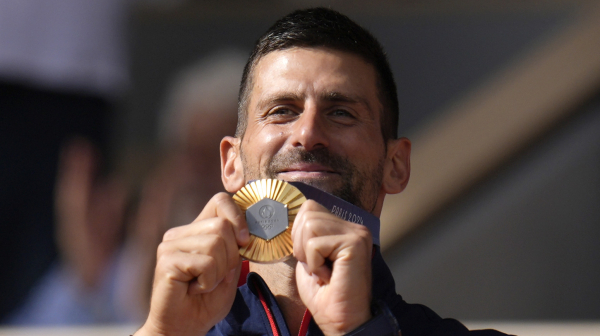 Pevaj, Srbijo – Novak Đoković je olimpijski šampion!