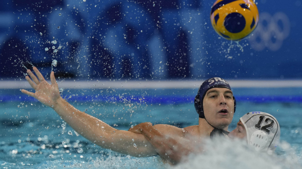 Golčina Jakšića u poslednjoj sekundi za polufinale OI! Grci grcali u suzama FOTO/VIDEO