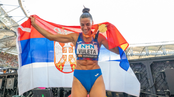 Ivana Španović je bila na dočeku – ali ne na balkonu VIDEO