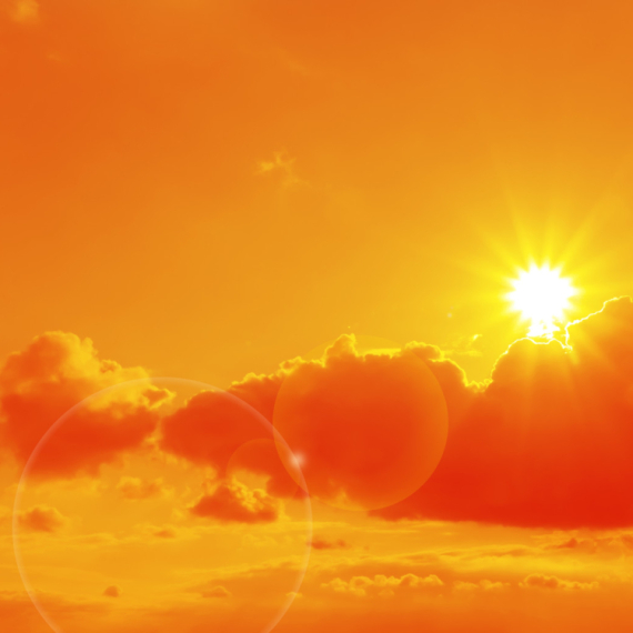 Toplotni talas počinje upravo danas; Od srede se meteoalarm diže, a stiže i još jedna pojava FOTO