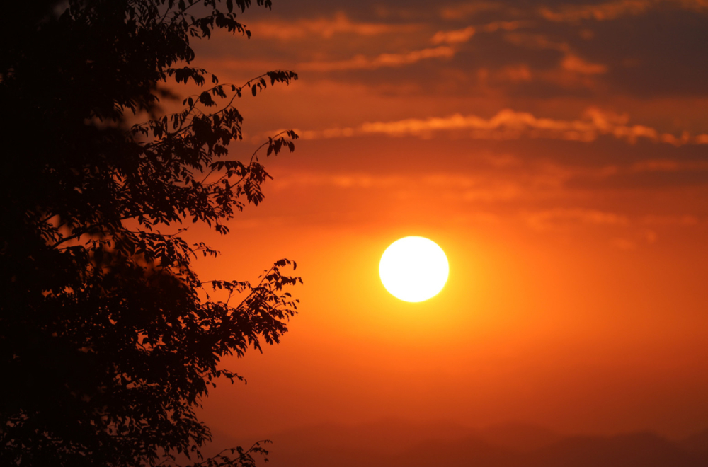 Upaljen crveni meteo-alarm; RHMZ upozorava: Veoma je opasno