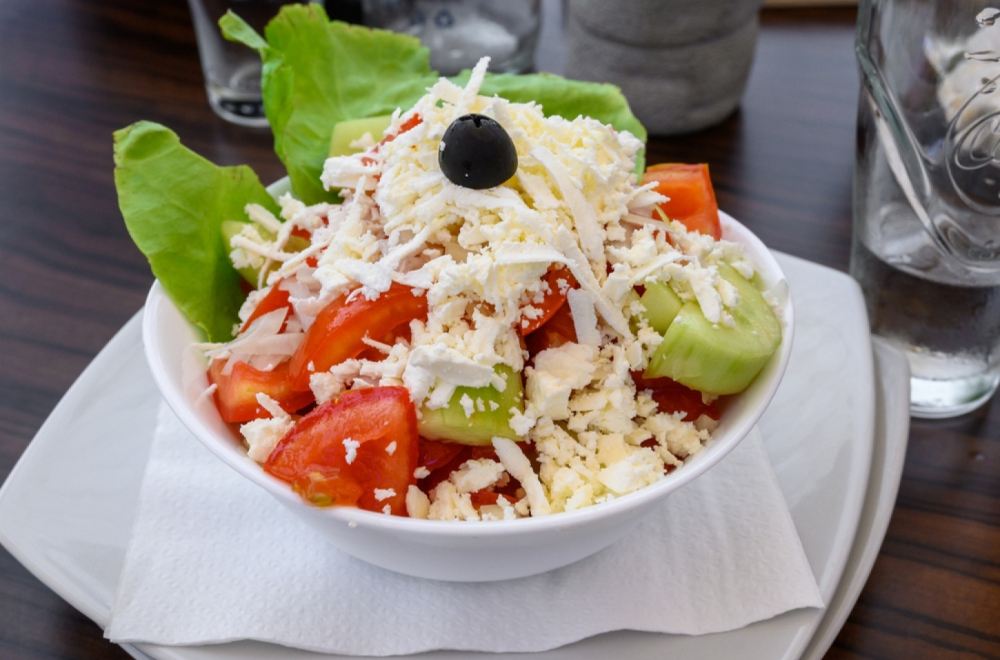 Omiljena srpska salata ipak nije zdrava?