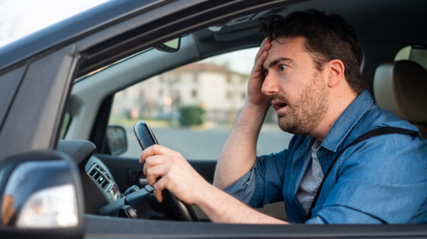 Vozačima je dosta pištanja u automobilima: Spremaju se nova pravila za sisteme bezbednosti