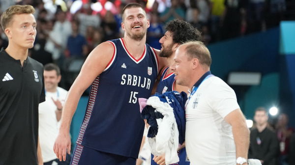 "Gori" oko povratka NBA lige – Jokić najavljen u srpskom autobusu VIDEO