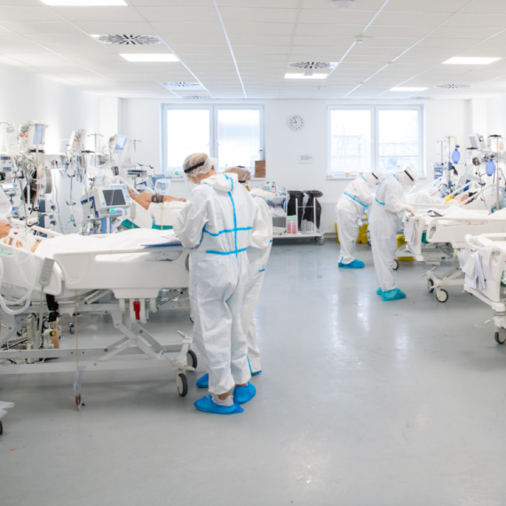 Novi virus se širi Srbijom: Na udaru stari i deca