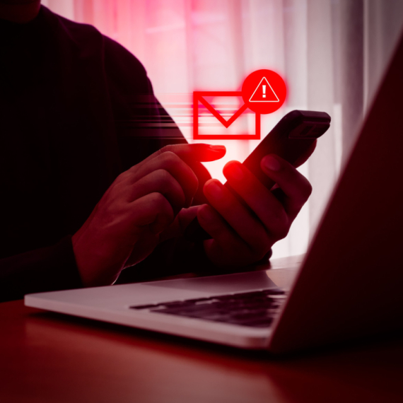 Srbijom kruži SMS prevara: Nipošto ne otvarajte ovaj link!