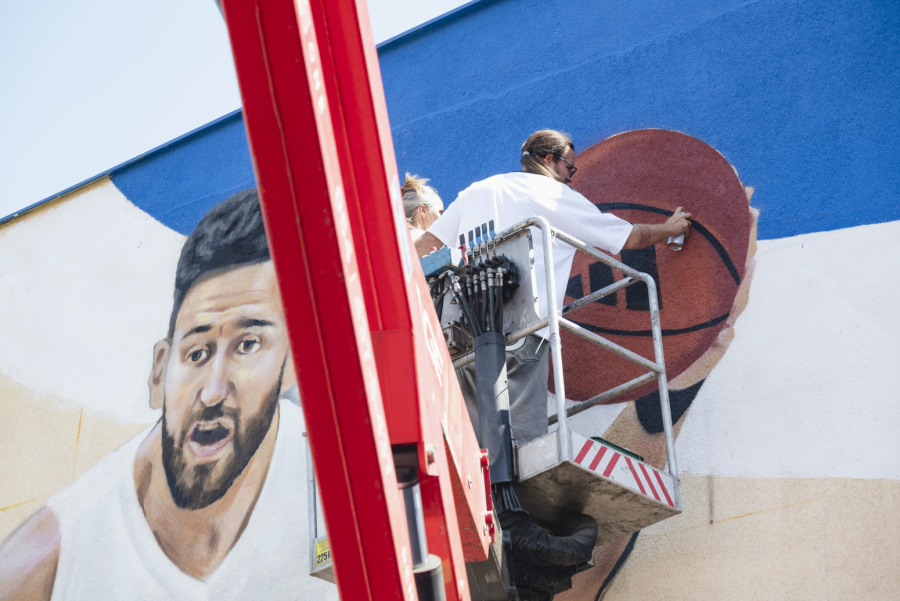 Ponos Karaburme: Mural našeg košarkaša oduševio komšiluk FOTO
