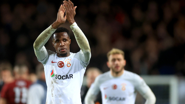Zaha stiže u Lion