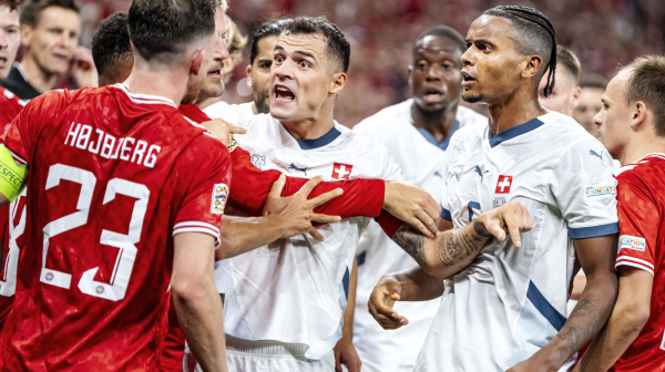 "Džaka je vrhunski igrač, ali je ku*va"