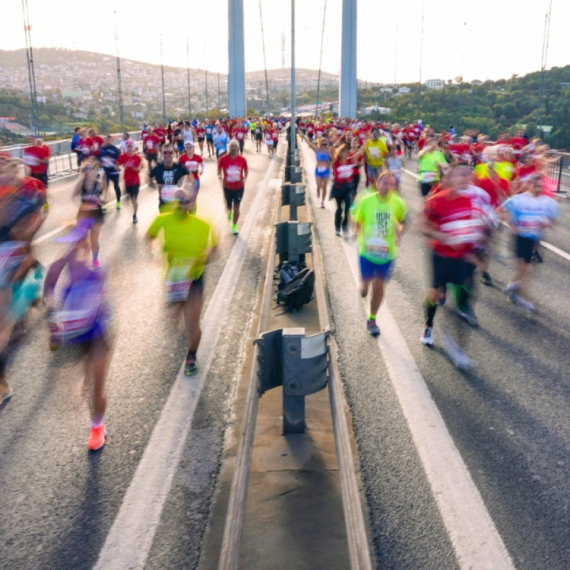 Jesenji beogradski polumaraton: Festival na ulicama Zemuna