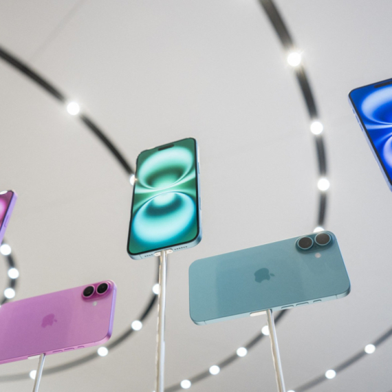 Imate iPhone? Obavezno isključite ovu opciju, opasna je!